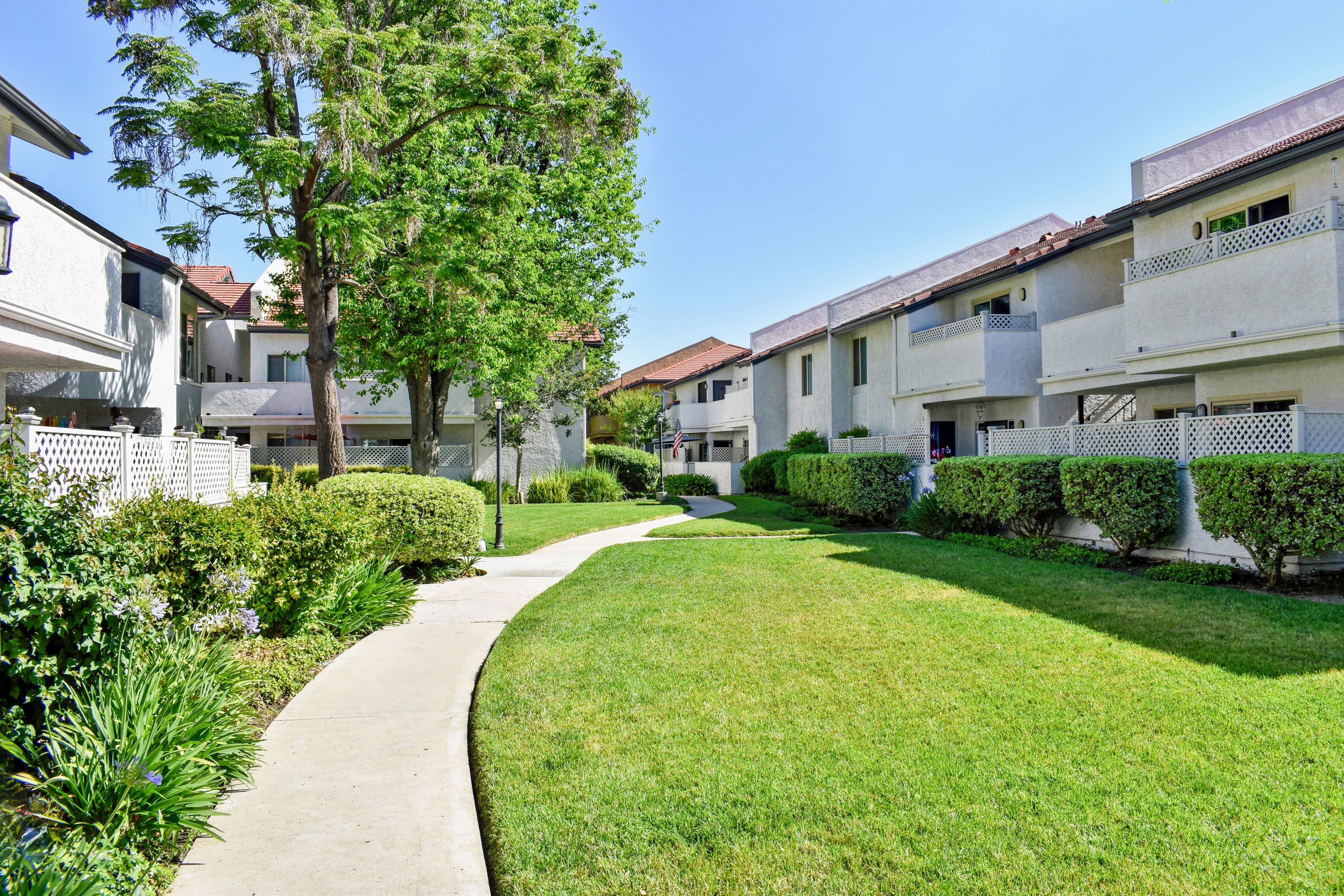 Americana Simi Valley